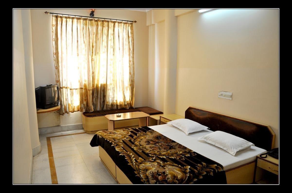 Hotel Kirti Plaza Chittorgarh Buitenkant foto